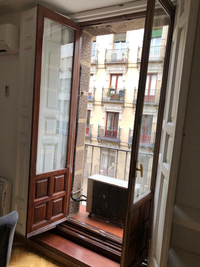 Mayor Calle, Alojate En El Centro Historico De Madrid, Junto A Plaza Mayor Y Mercado De San Miguel, Edificio Historico 3Er Piso Sin Ascensor Luaran gambar
