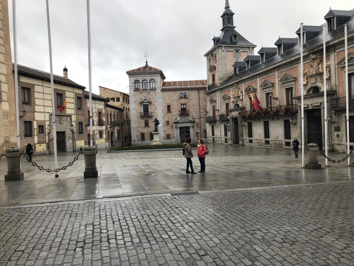 Mayor Calle, Alojate En El Centro Historico De Madrid, Junto A Plaza Mayor Y Mercado De San Miguel, Edificio Historico 3Er Piso Sin Ascensor Luaran gambar