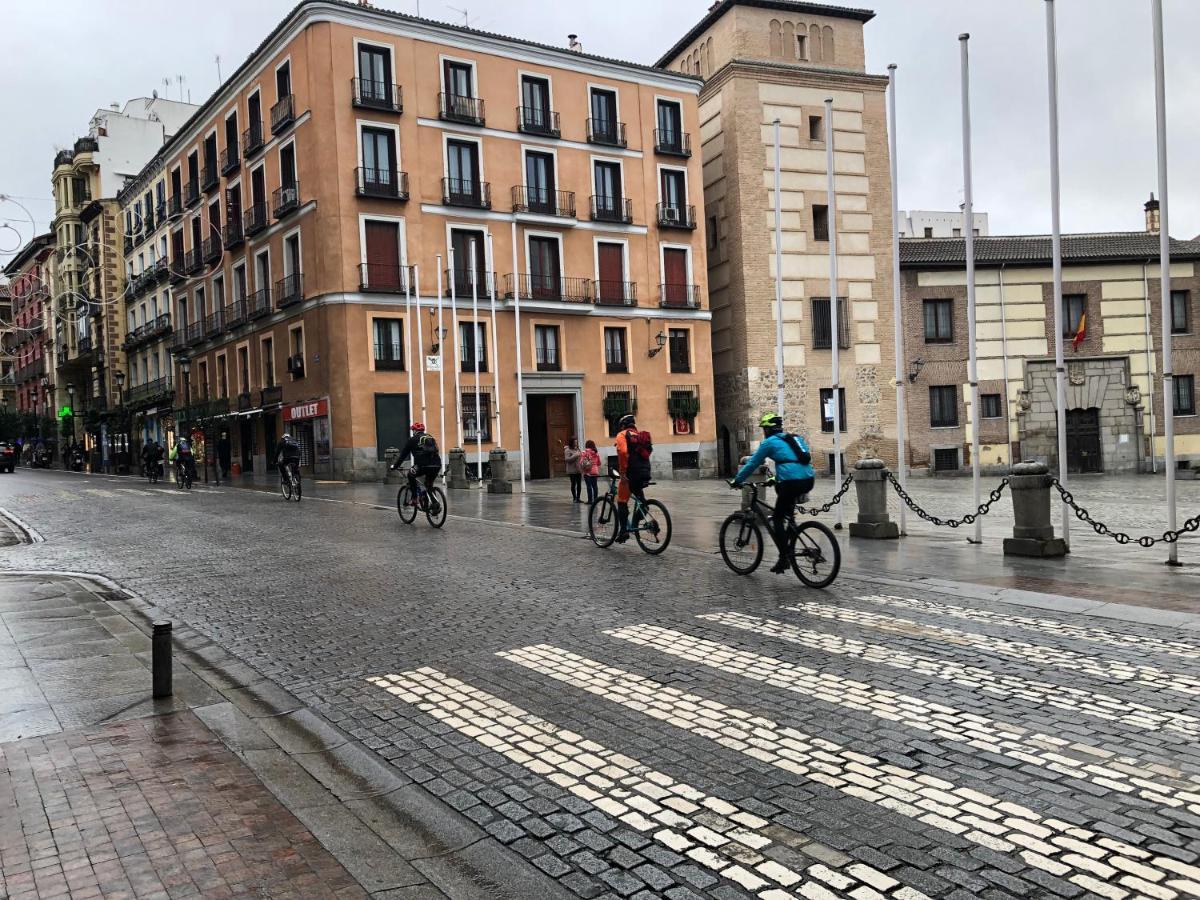 Mayor Calle, Alojate En El Centro Historico De Madrid, Junto A Plaza Mayor Y Mercado De San Miguel, Edificio Historico 3Er Piso Sin Ascensor Luaran gambar